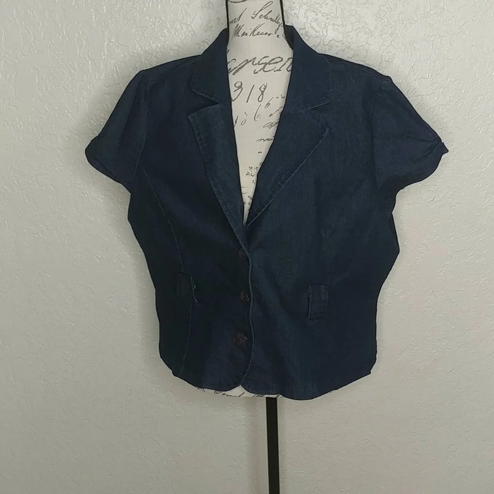Valia Cropped Jean Jacket